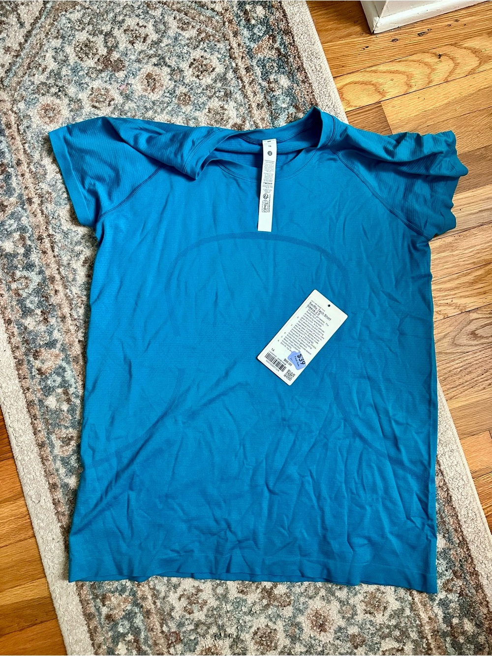 Lululemon Swiftly Hawaiian Blue size 14